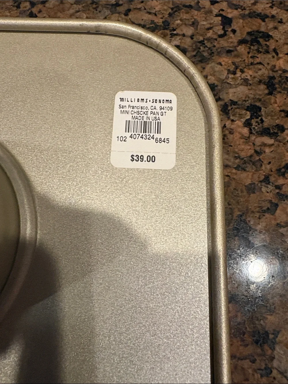 Williams Sonoma Metallic Gold 6-Cup mini cheesecake Pan